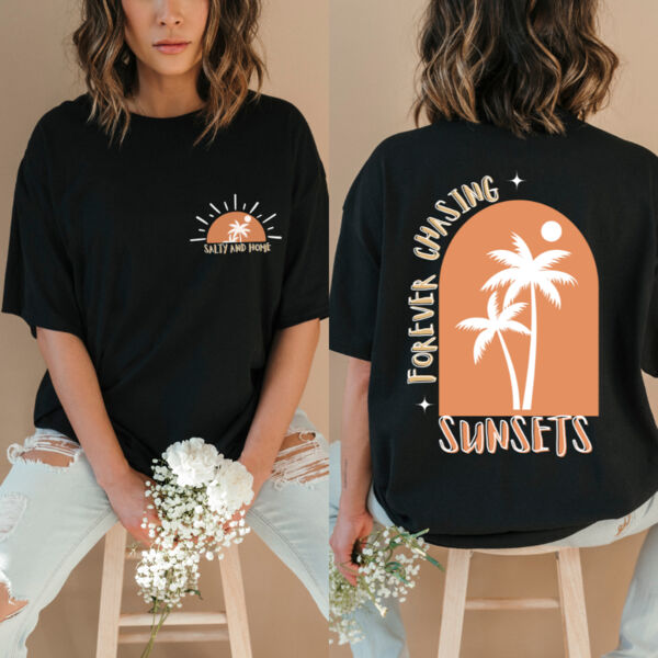 SALTY SUNSETS | Tee in Black  Thumbnail